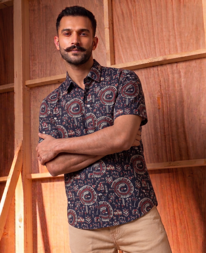 Black With Warli Design Motif Printed Men’s Half Sleeves Pure Cotton Shirt